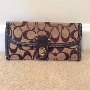 Coach wallet